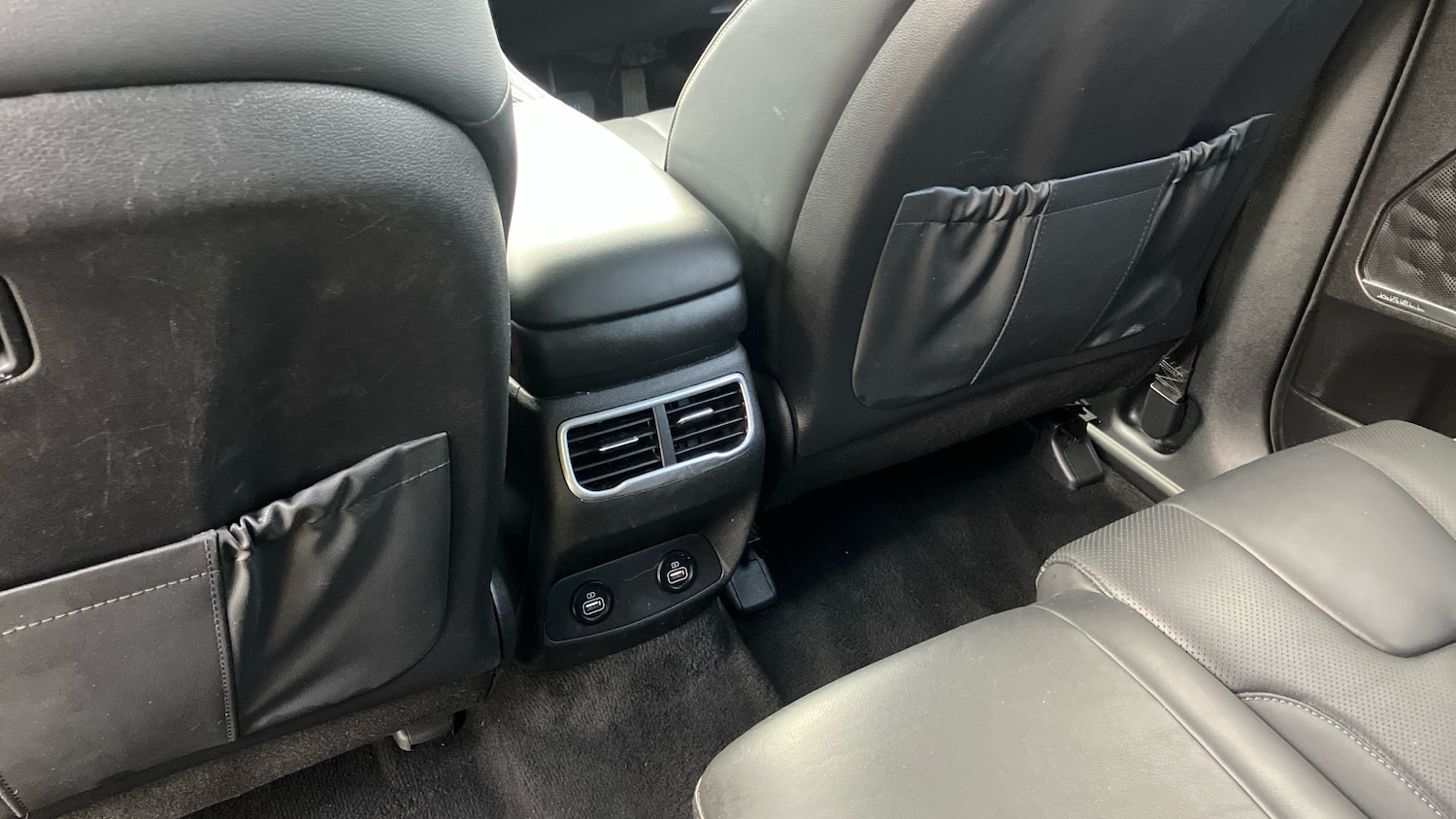 Used Hyundai Santa Fe 2022 for sale - 77180649: Photo 37