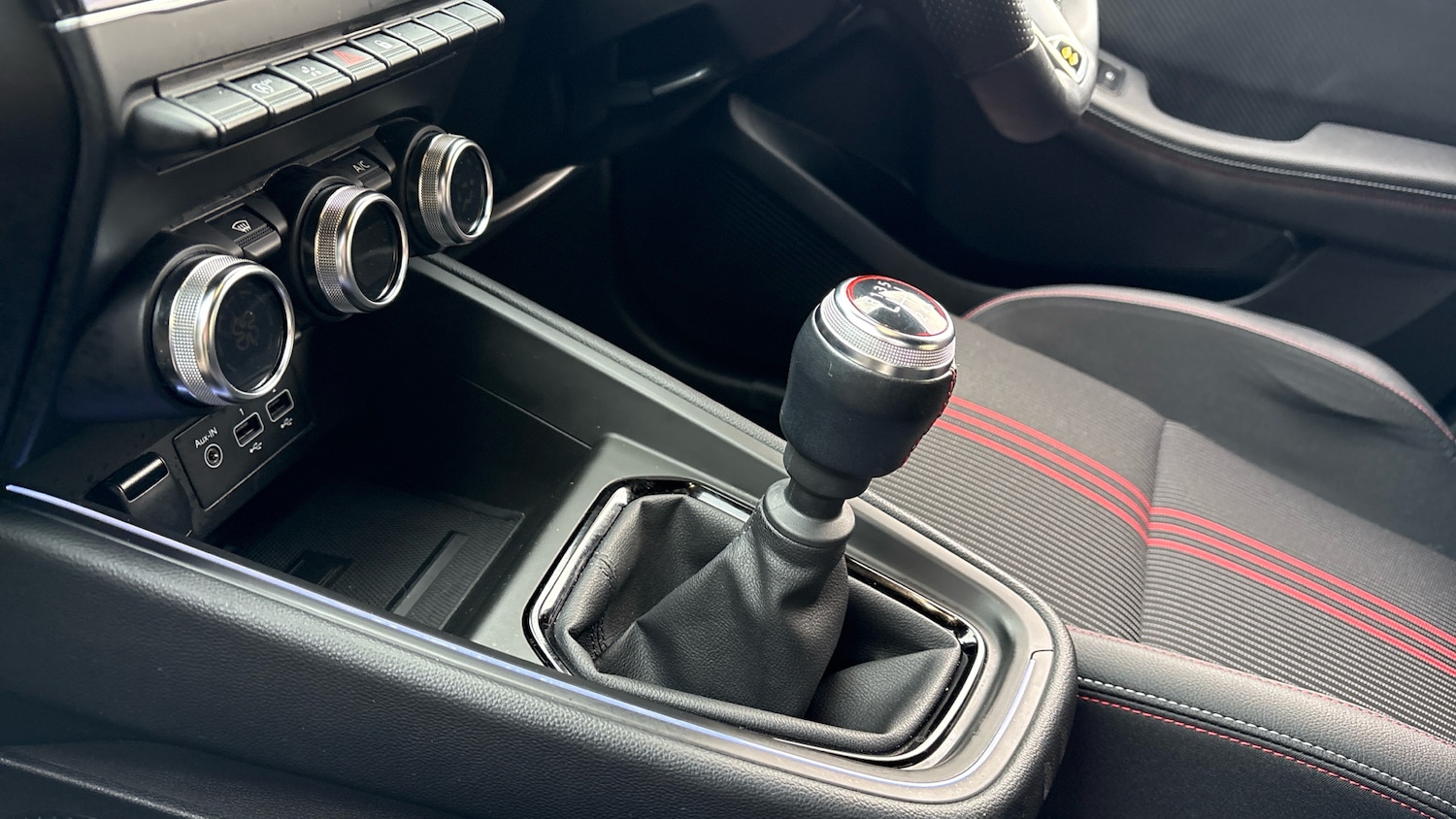 Used Renault Clio 2023 for sale - 77775031: Photo 13