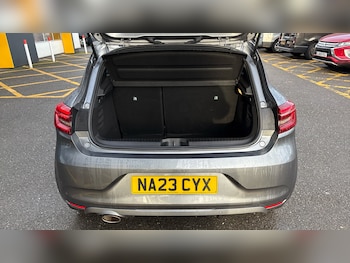 Used Renault Clio 2023 for sale - 77775031: Photo