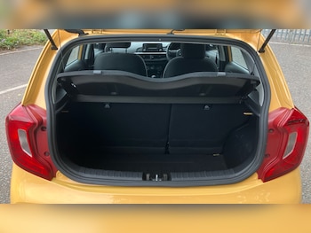Used Kia Picanto 2023 for sale - 79580743: Photo