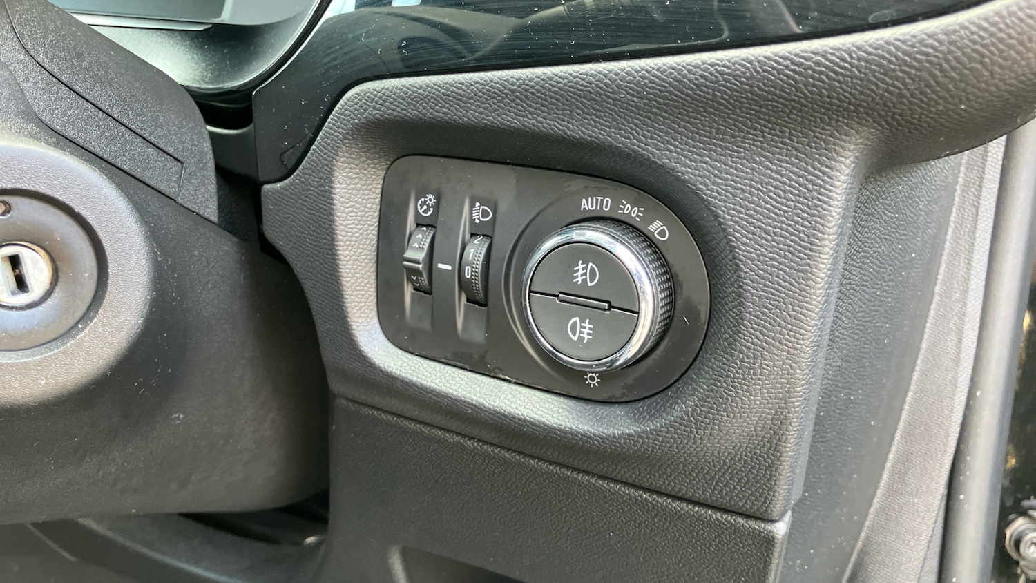 Used Vauxhall Corsa 2022 for sale - 76705673: Photo 37