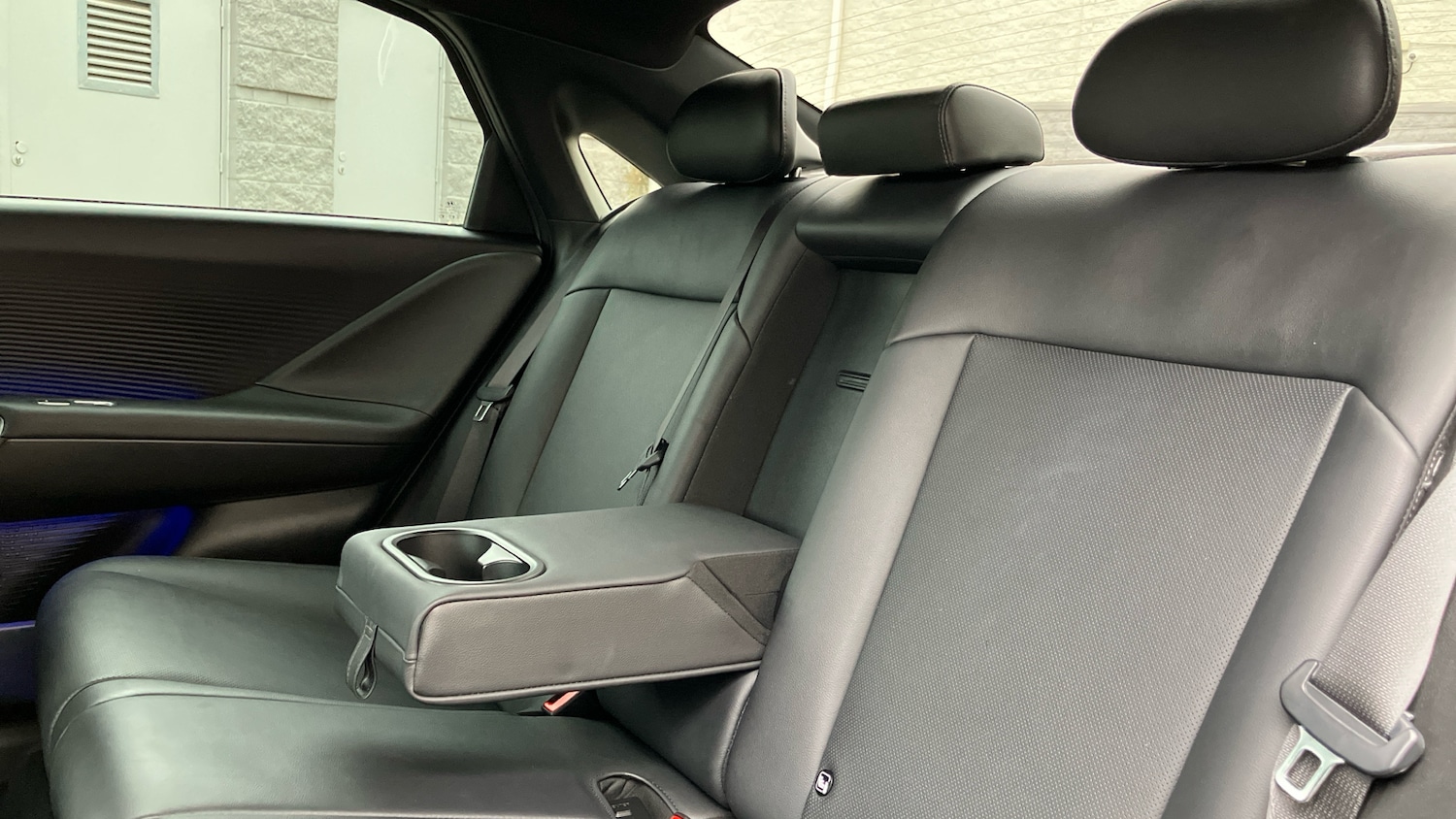 Used Hyundai IONIQ 6 2024 for sale - 77997466: Photo 32