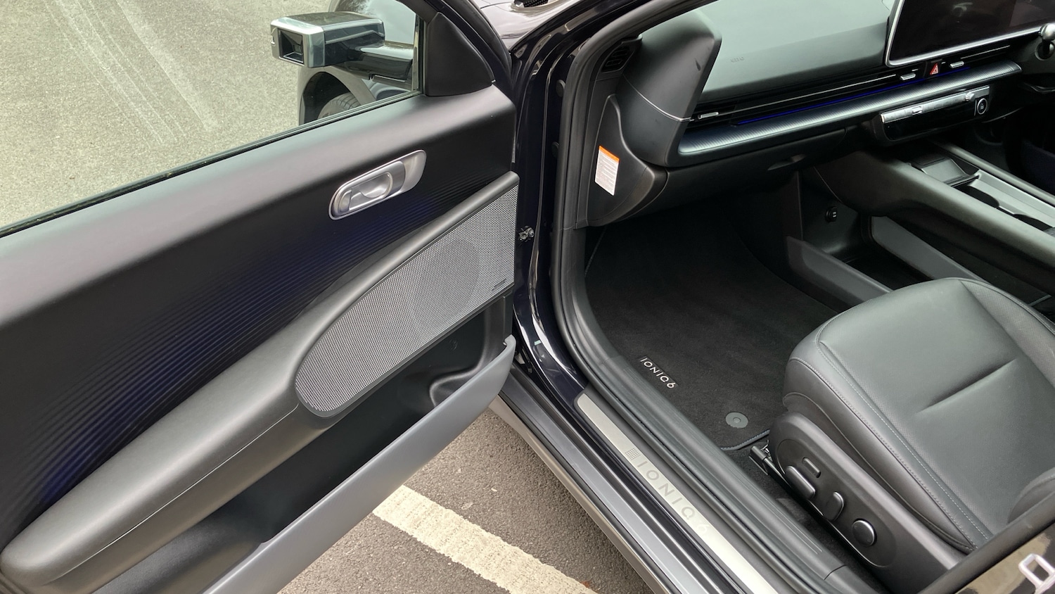 Used Hyundai IONIQ 6 2024 for sale - 77997466: Photo 34