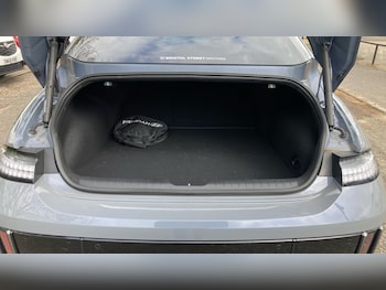 Used Hyundai IONIQ 6 2024 for sale - 75557612: Photo