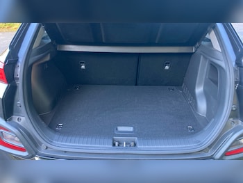 Used Hyundai KONA 2020 for sale - 76219667: Photo 4