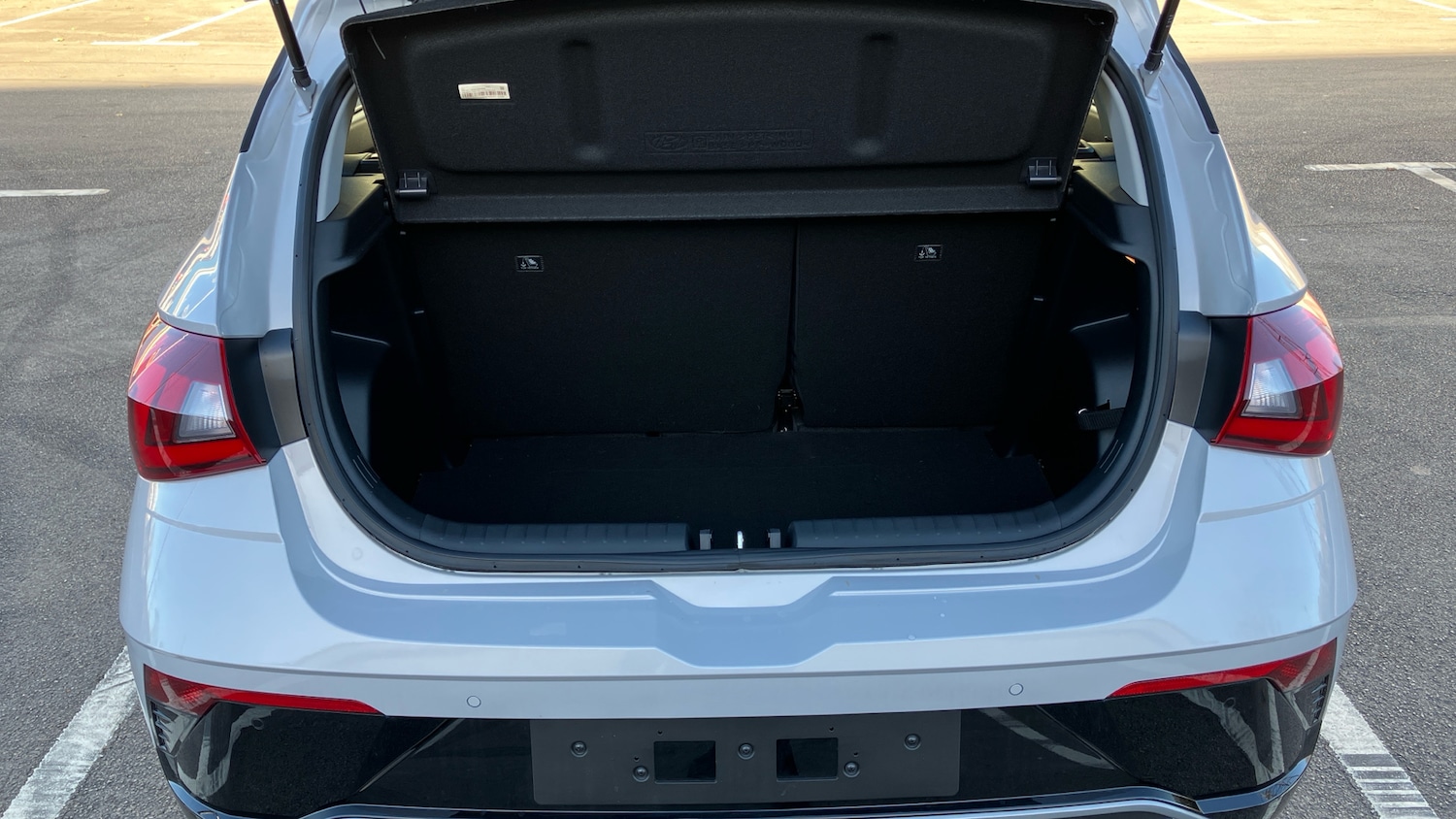 Used Hyundai i20 2025 for sale - 76493712: Photo 4