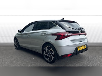 Used Hyundai i20 2023 for sale - 78427265: Photo