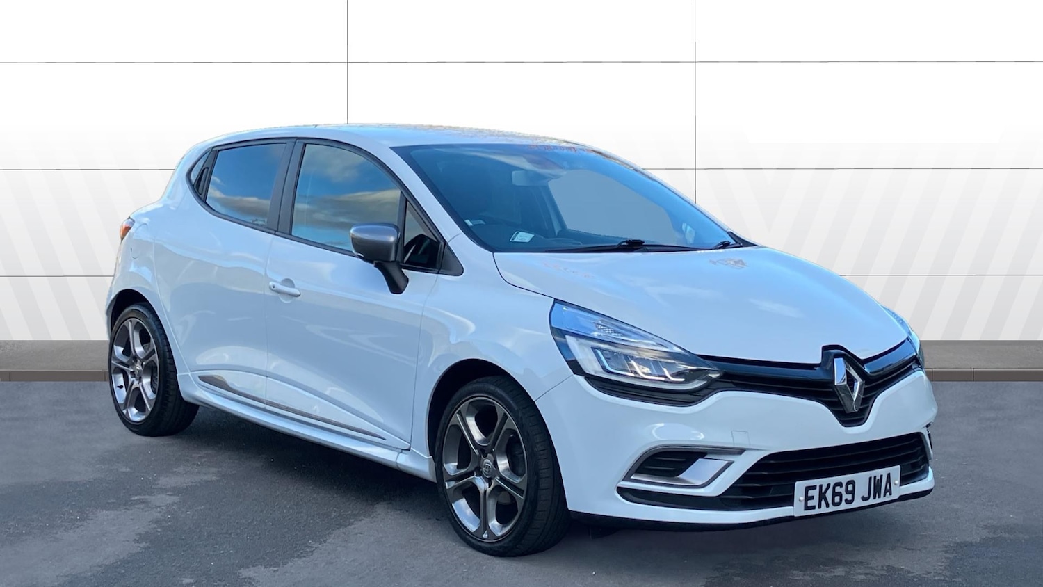 Used Renault Clio 2019 for sale - 76960634: Photo 1