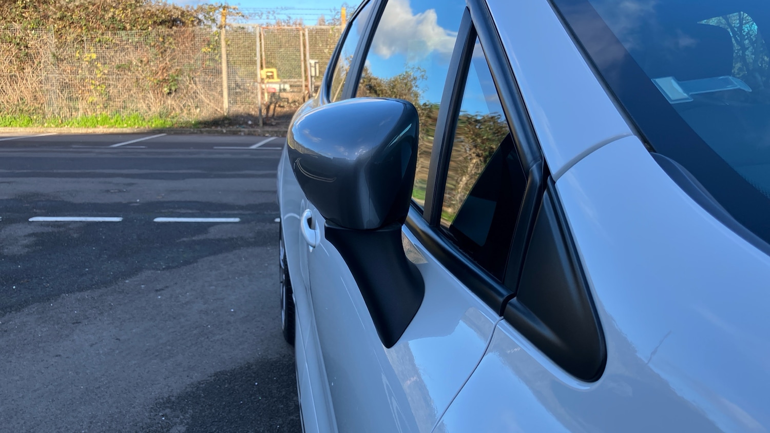 Used Renault Clio 2019 for sale - 76960634: Photo 25