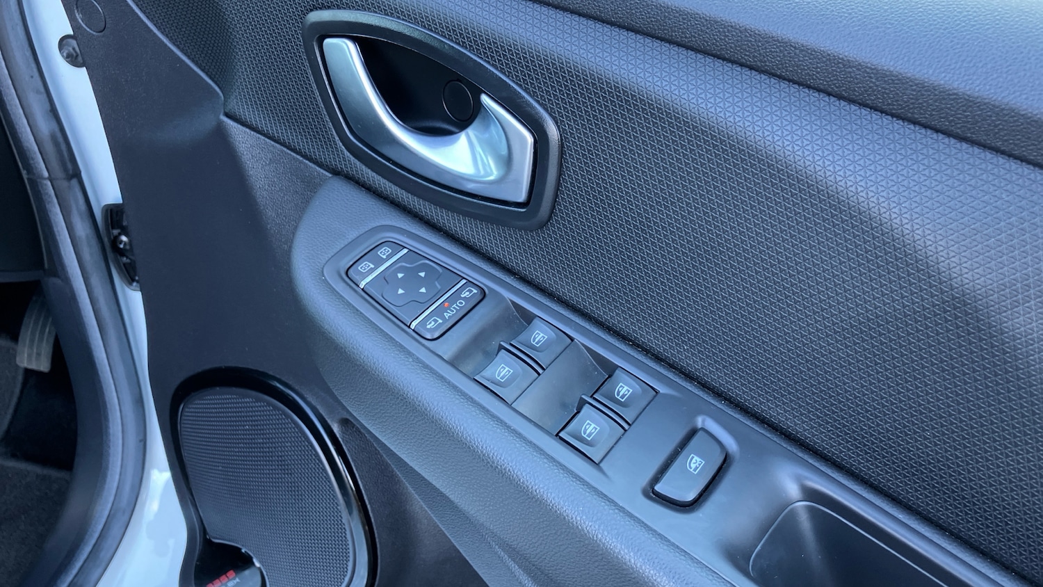 Used Renault Clio 2019 for sale - 76960634: Photo 35