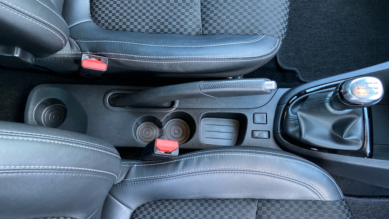 Used Renault Clio 2019 for sale - 76960634: Photo 38