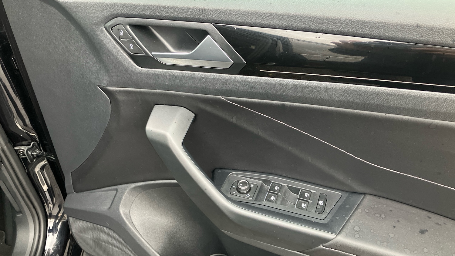 Used Volkswagen T-Roc 2025 for sale - 77233557: Photo 37