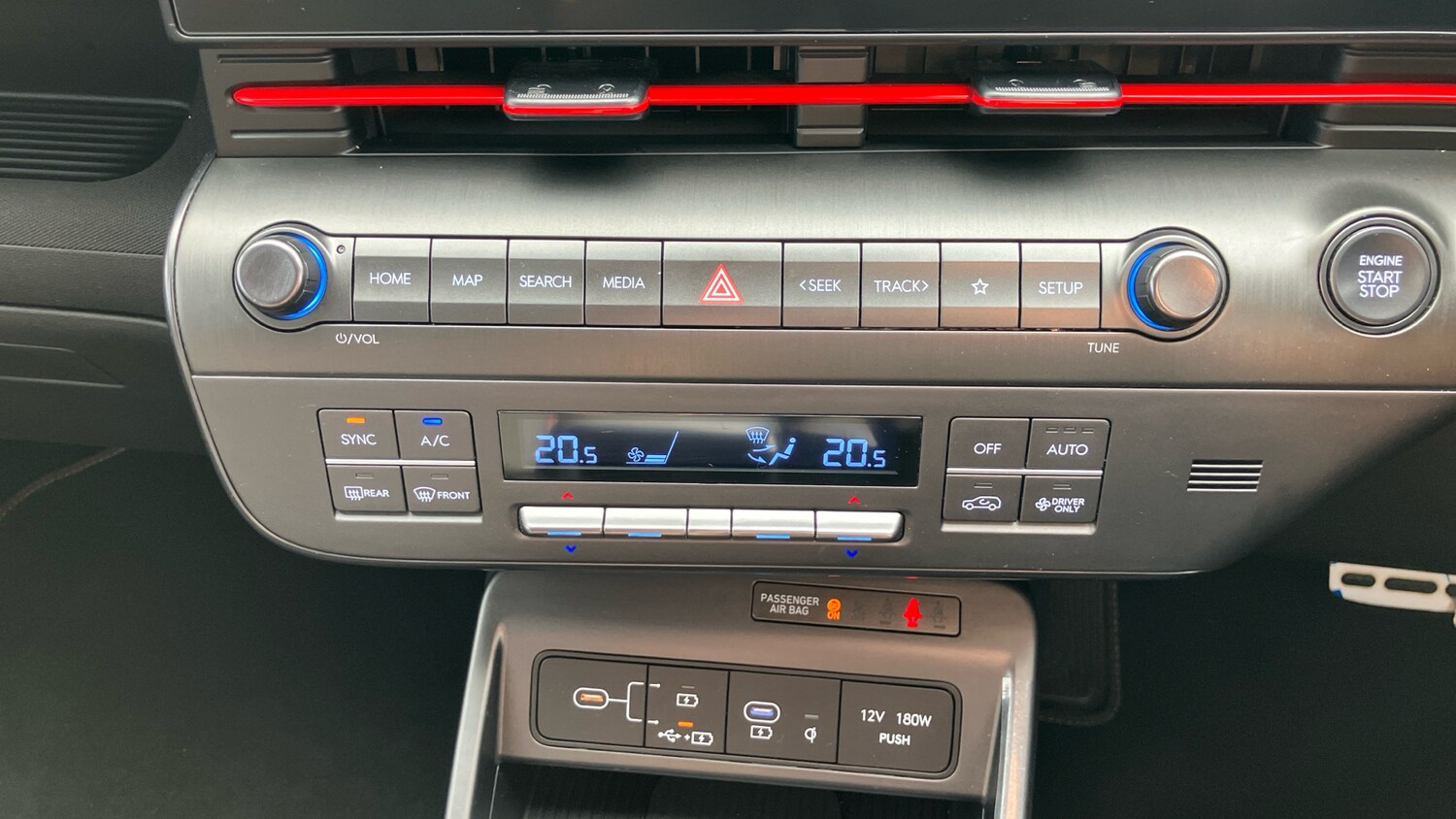 Used Hyundai KONA 2025 for sale - 76236571: Photo 36