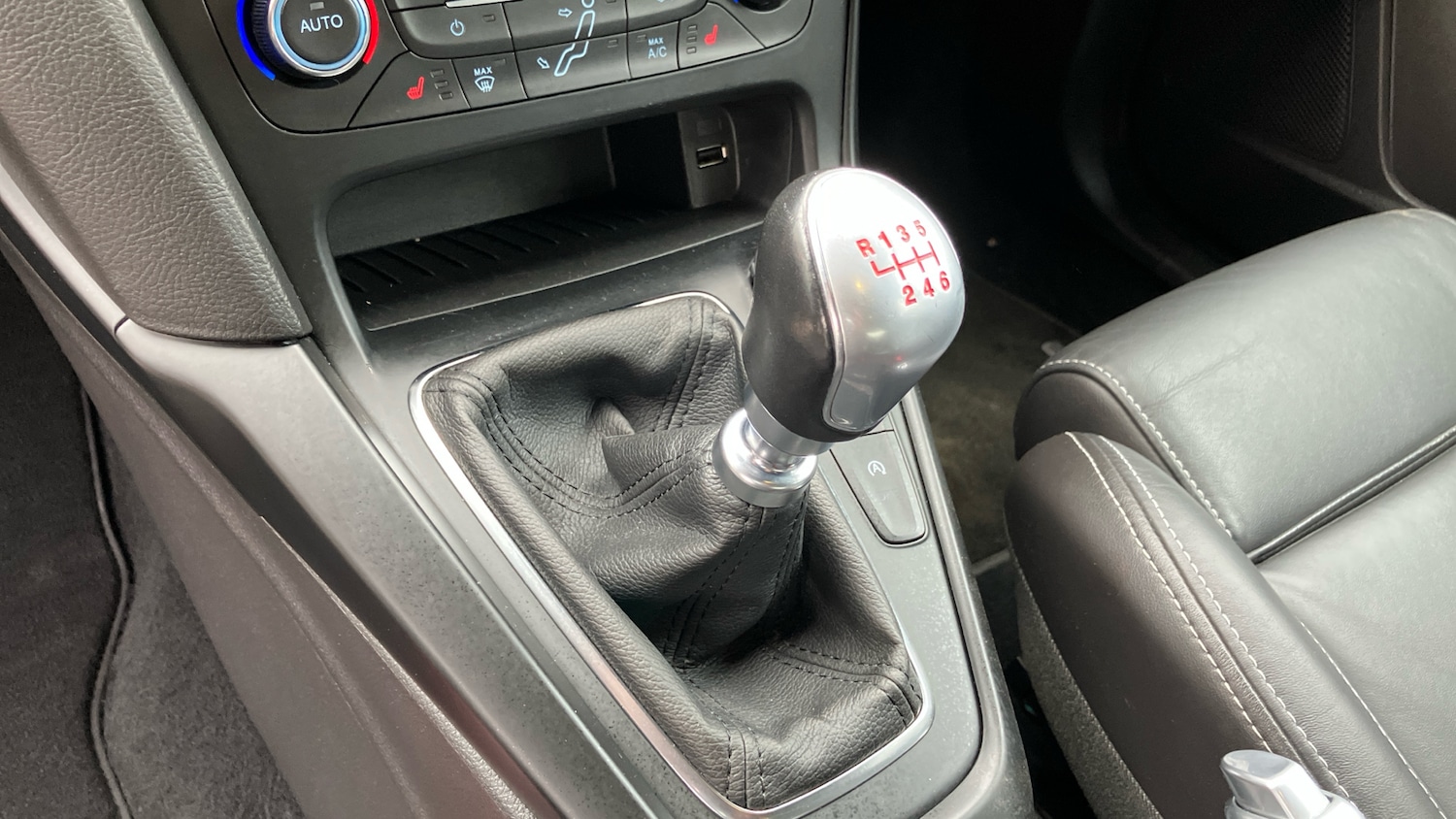 Used Ford Focus 2018 for sale - 78111907: Photo 13