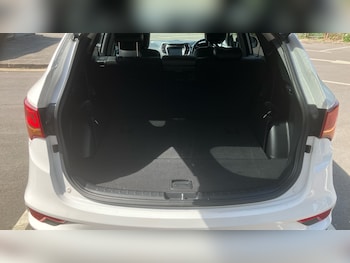 Used Hyundai Santa Fe 2016 for sale - 79007253: Photo