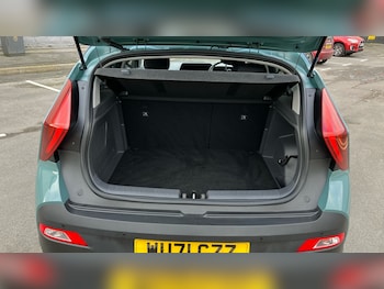 Used Hyundai BAYON 2021 for sale - 77034222: Photo