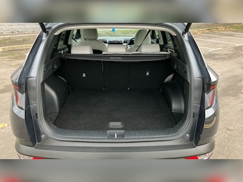 Used Hyundai TUCSON 2022 for sale - 76428571: Photo