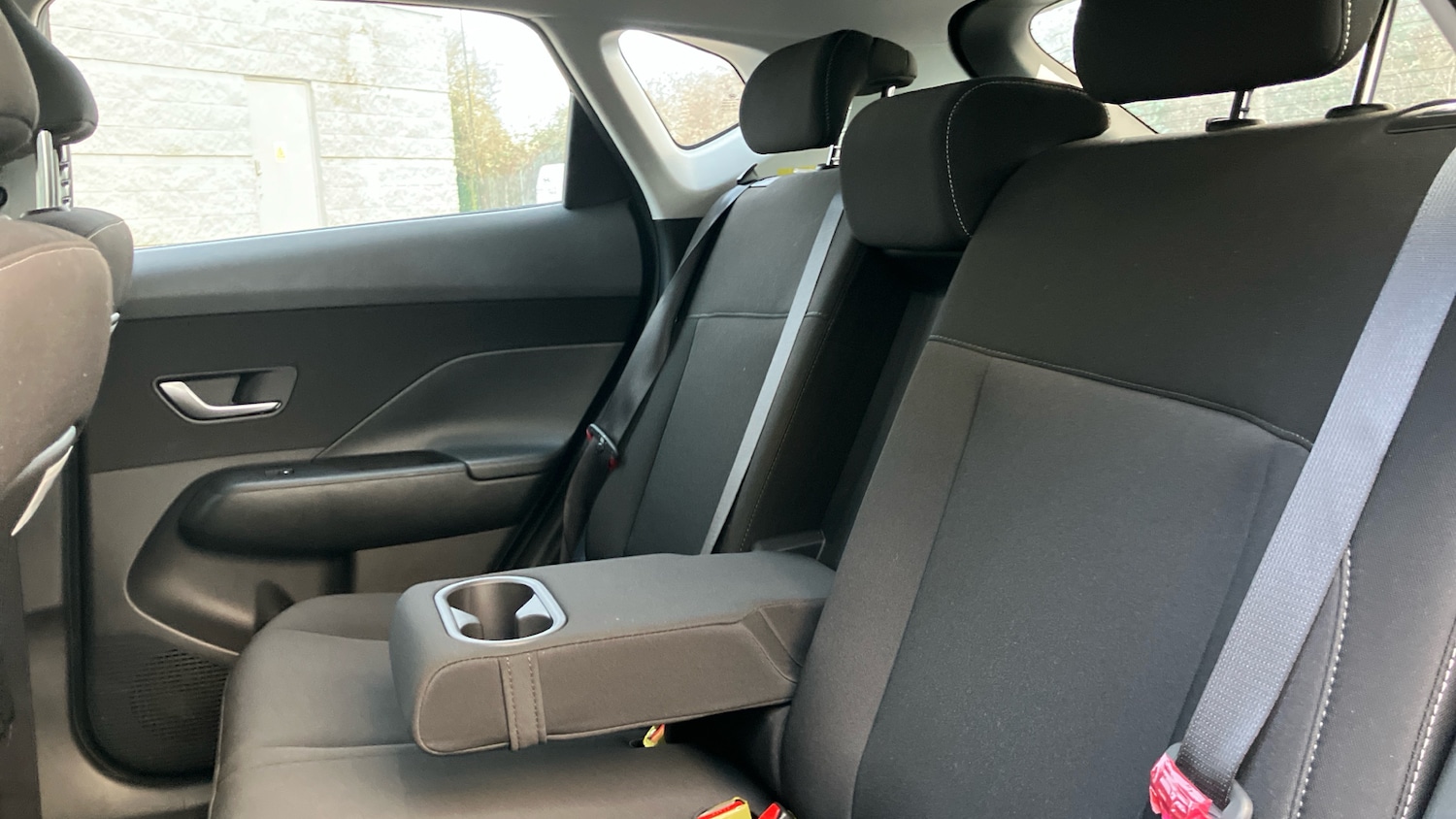 Used Hyundai KONA 2025 for sale - 76784812: Photo 32