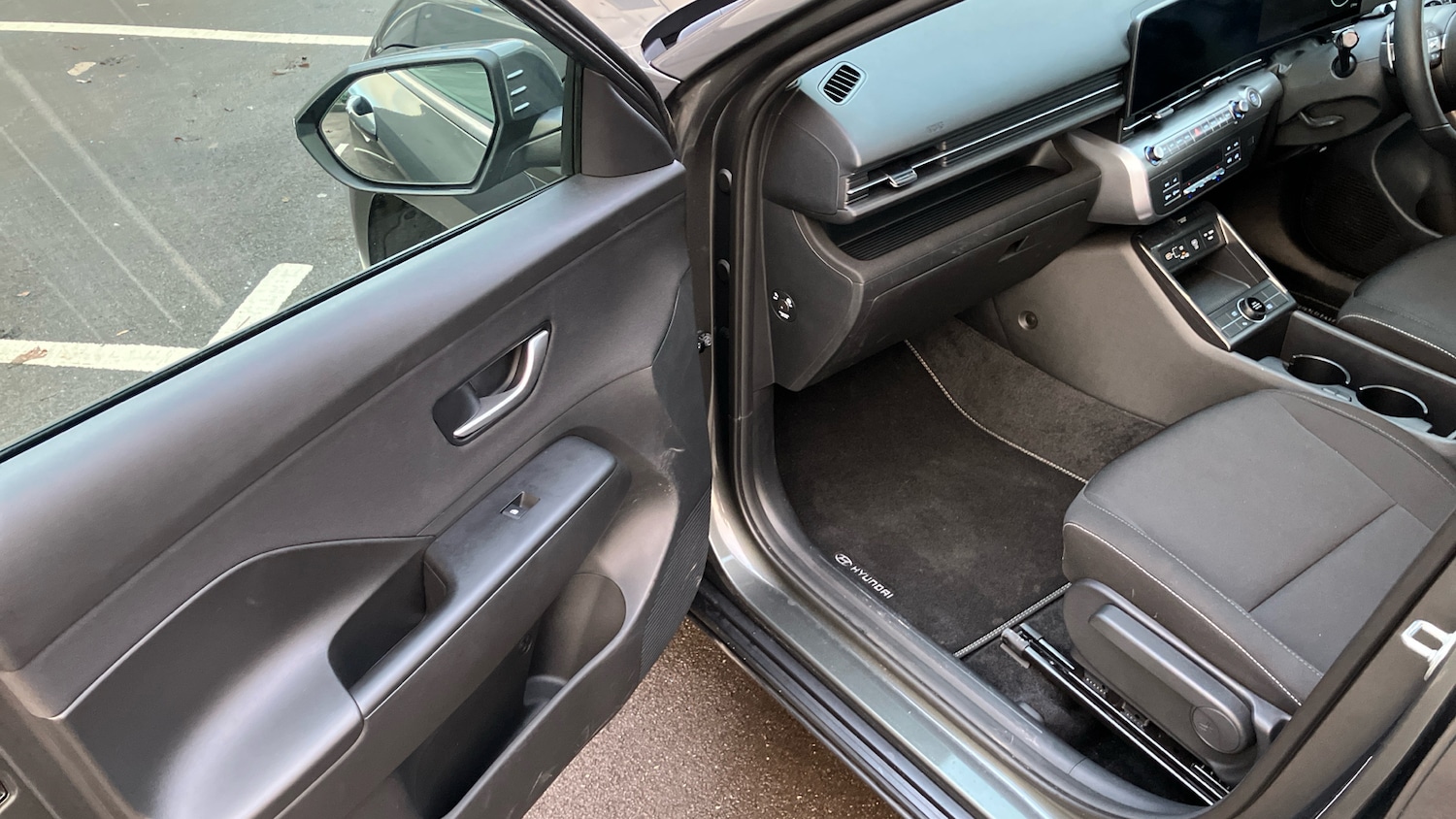 Used Hyundai KONA 2025 for sale - 76784812: Photo 34