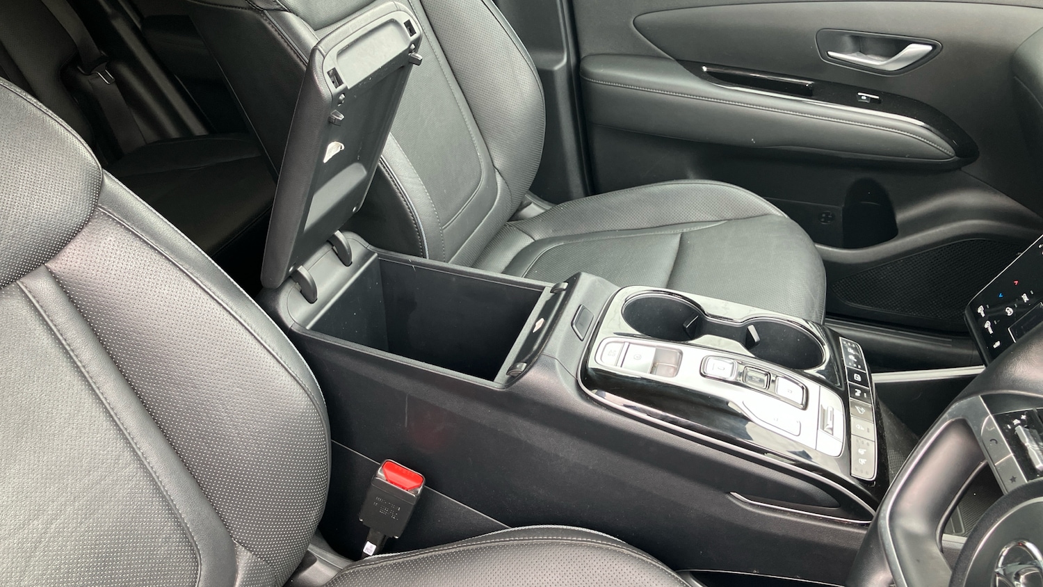 Used Hyundai TUCSON 2022 for sale - 77990493: Photo 41