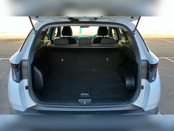 Used Hyundai TUCSON 2021 for sale - 76707671: Photo