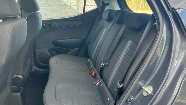 Used Hyundai i10 2021 for sale - 76115700: Photo 16
