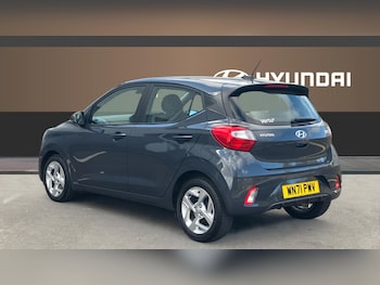 Used Hyundai i10 2021 for sale - 76115700: Photo 2