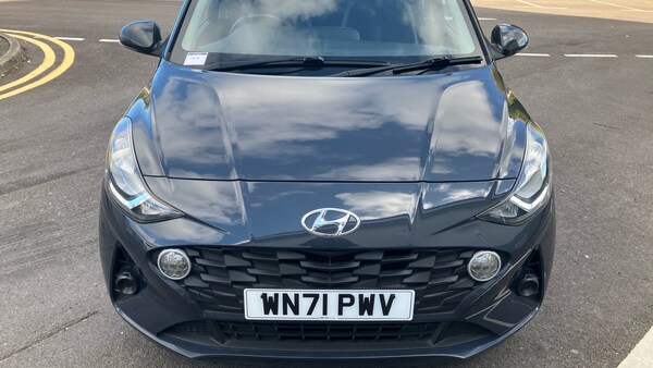 Used Hyundai i10 2021 for sale - 76115700: Photo 8