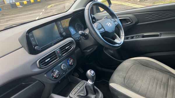 Used Hyundai i10 2021 for sale - 76115700: Photo 9