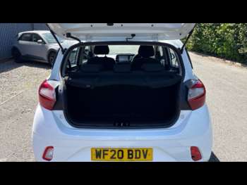 Used Hyundai i10 2020 for sale - 74830546: Photo