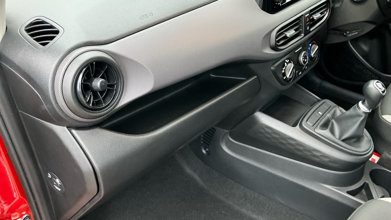 Used Hyundai i10 2021 for sale - 76578484: Photo 31