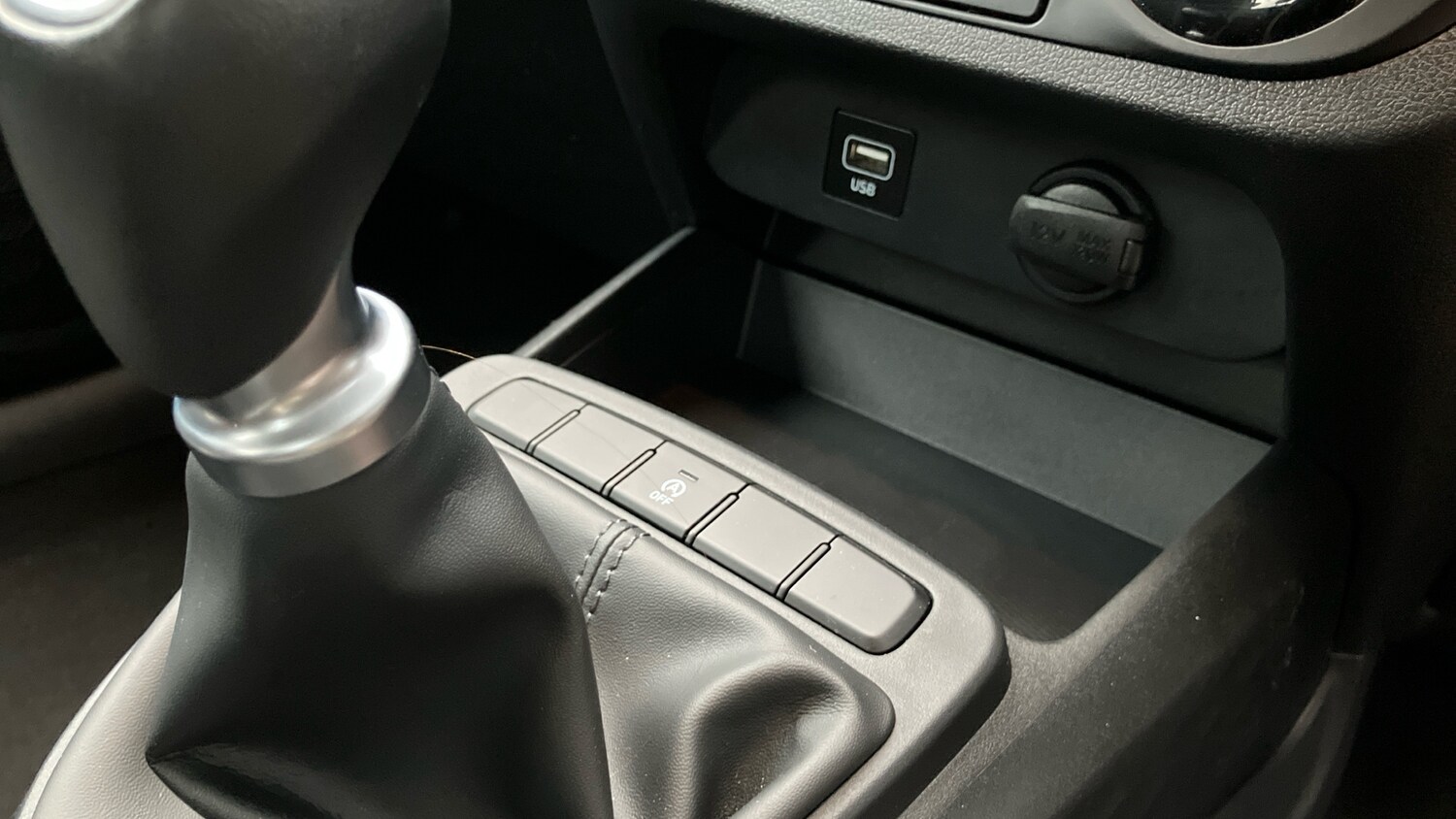 Used Hyundai i10 2021 for sale - 76578484: Photo 36