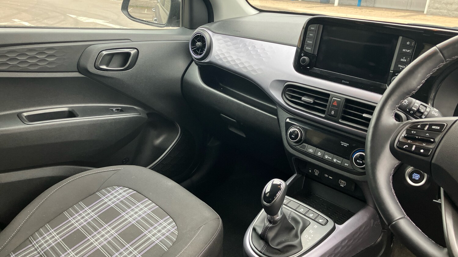 Used Hyundai i10 2024 for sale - 76161839: Photo 14