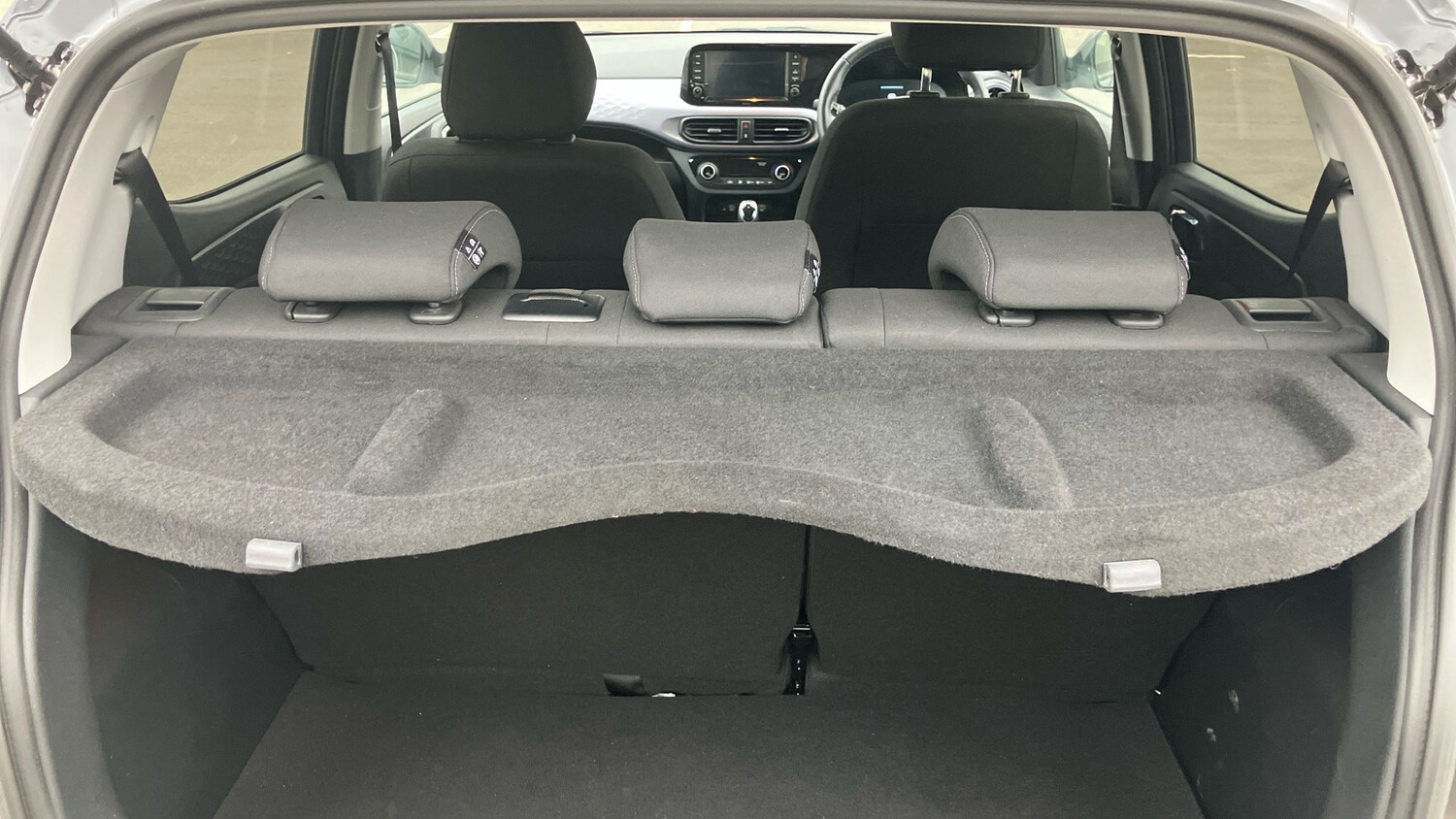 Used Hyundai i10 2024 for sale - 76161839: Photo 21