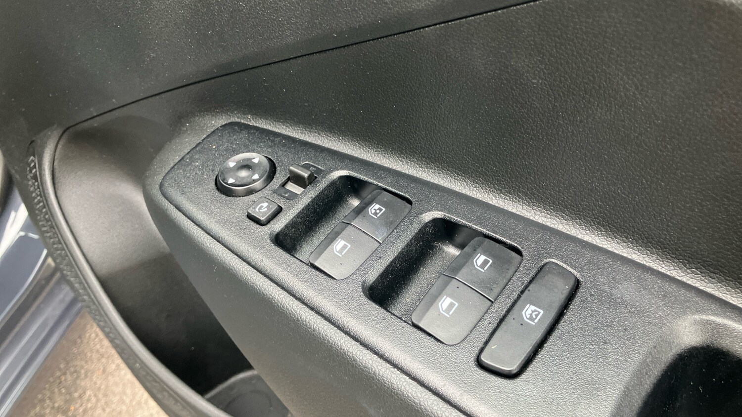 Used Hyundai i10 2024 for sale - 76161839: Photo 26