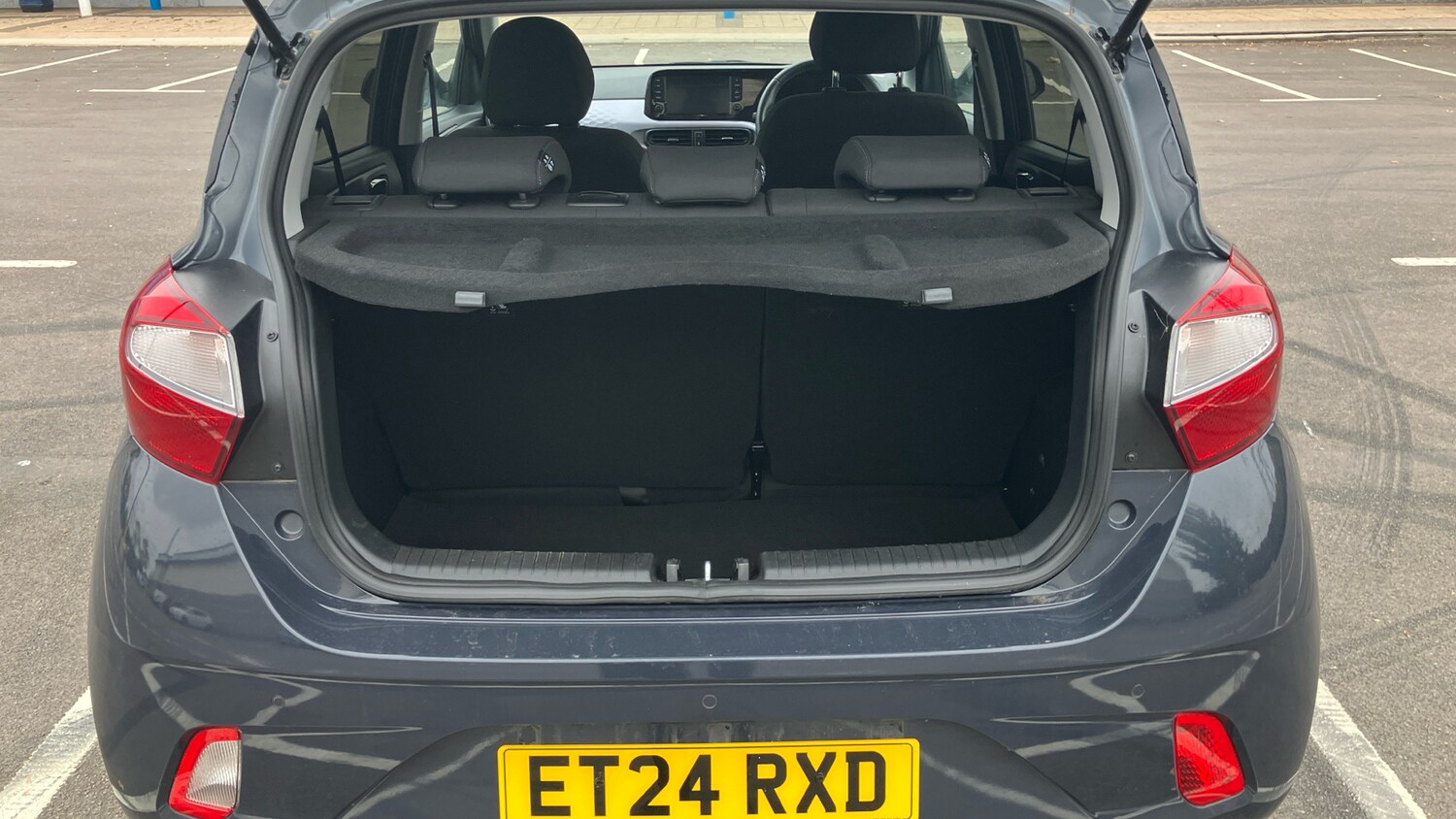 Used Hyundai i10 2024 for sale - 76161839: Photo 4