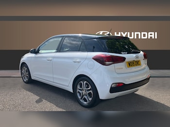 Used Hyundai i20 2019 for sale - 79344450: Photo