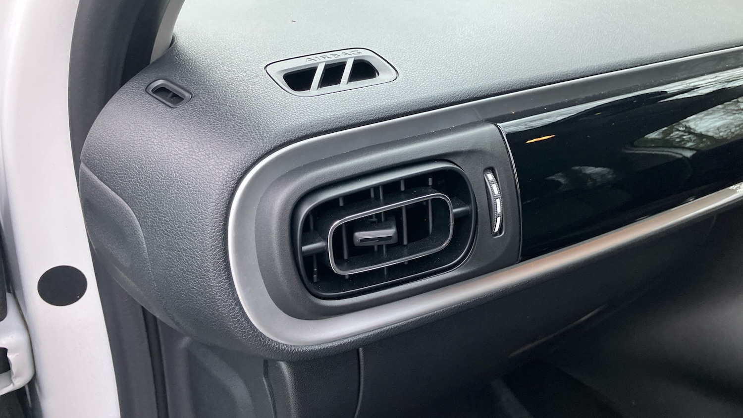 Used Citroen C3 2024 for sale - 77380596: Photo 35