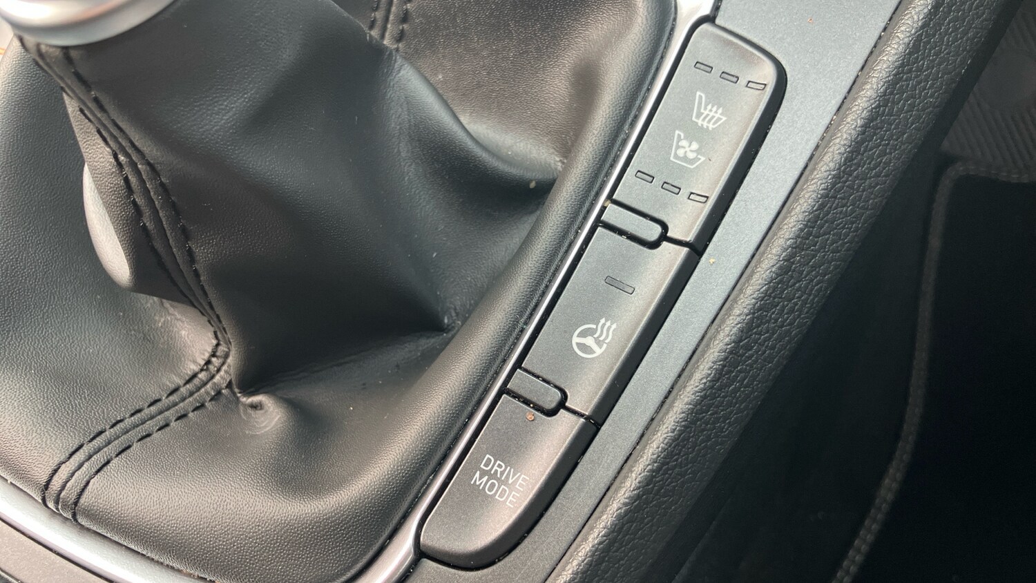 Used Hyundai KONA 2022 for sale - 76193802: Photo 29