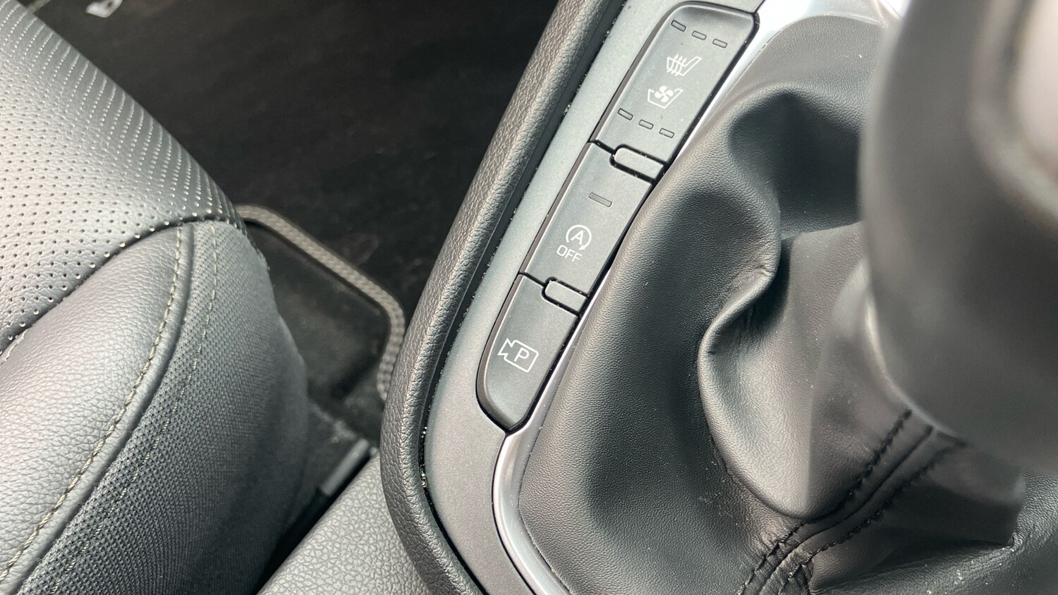 Used Hyundai KONA 2022 for sale - 76193802: Photo 30