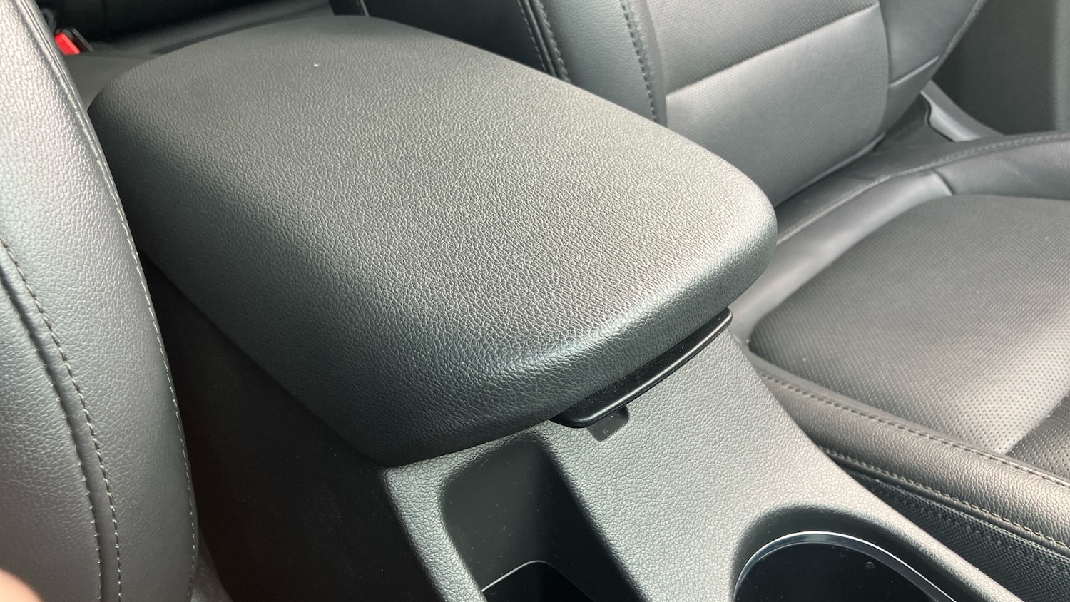 Used Hyundai KONA 2022 for sale - 76193802: Photo 32