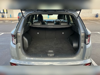 Used Hyundai TUCSON 2022 for sale - 76461710: Photo