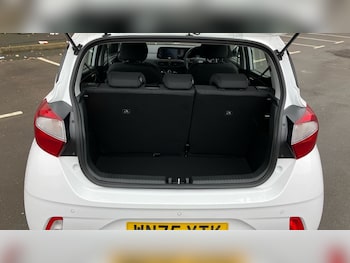 Used Hyundai i10 2025 for sale - 76891992: Photo