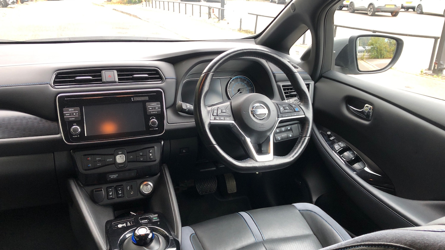 Used Nissan Leaf 2019 for sale - 76352942: Photo 11