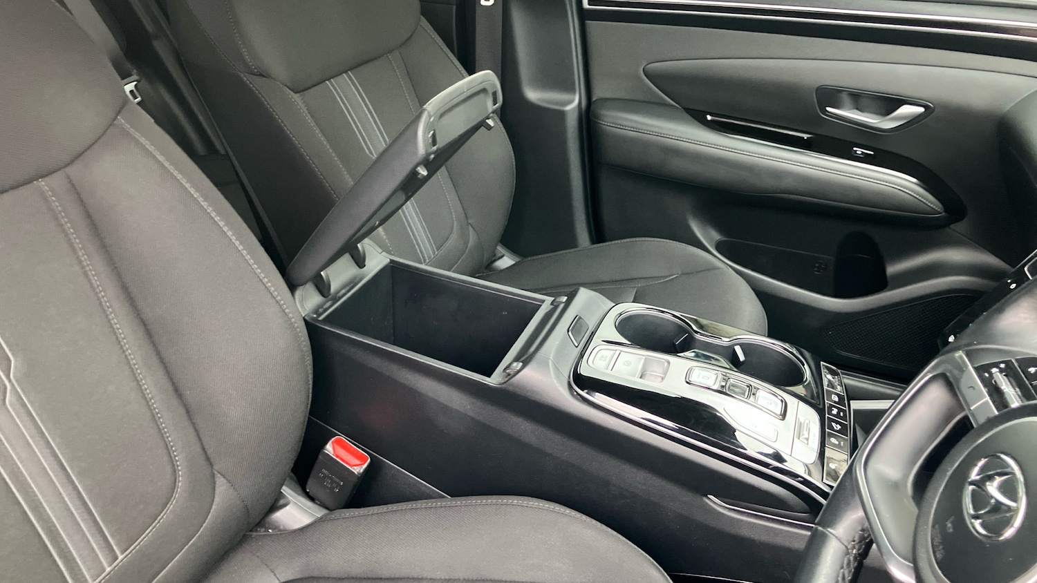 Used Hyundai TUCSON 2021 for sale - 77179937: Photo 43