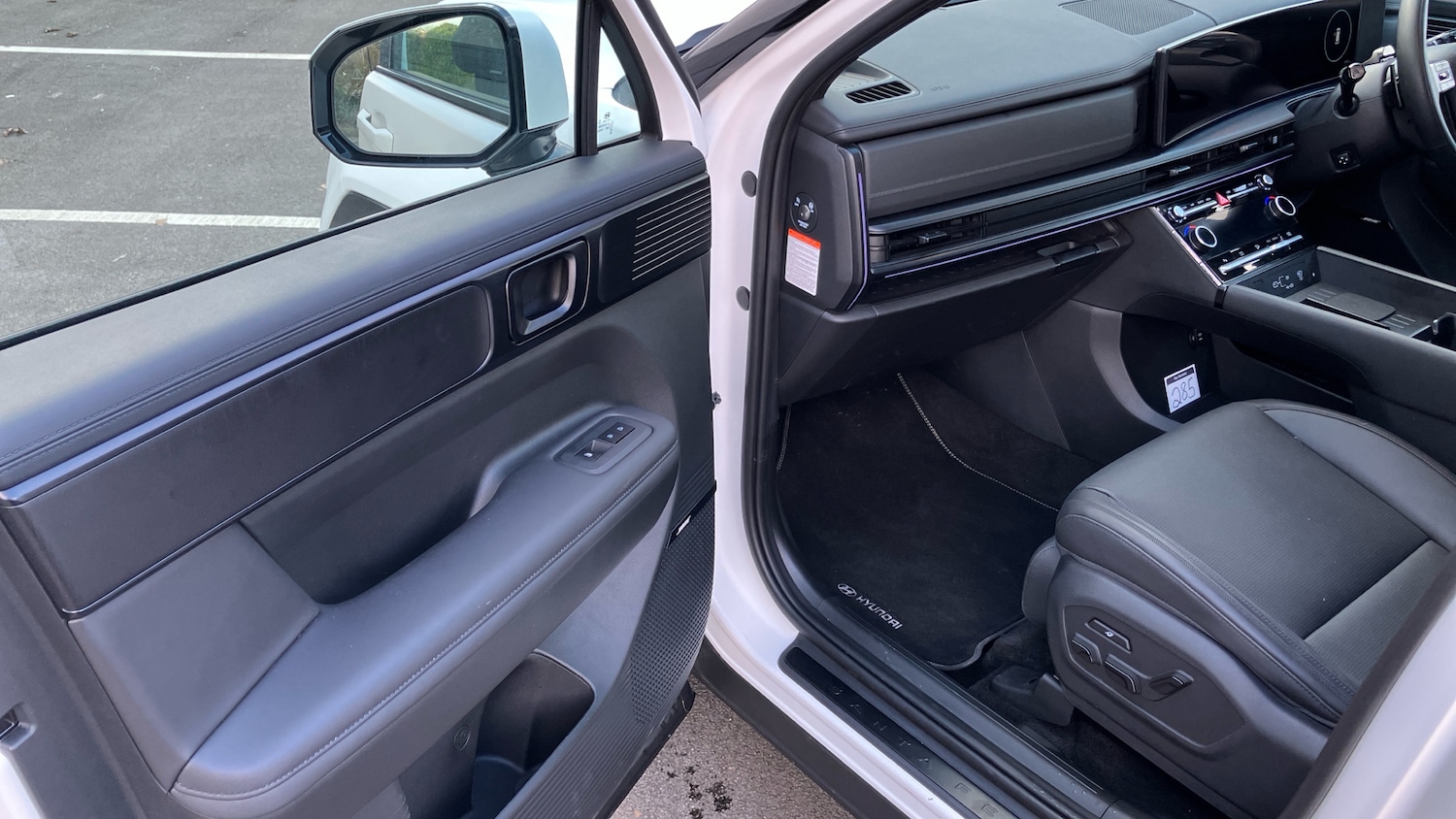 Used Hyundai Santa Fe 2025 for sale - 76784821: Photo 38