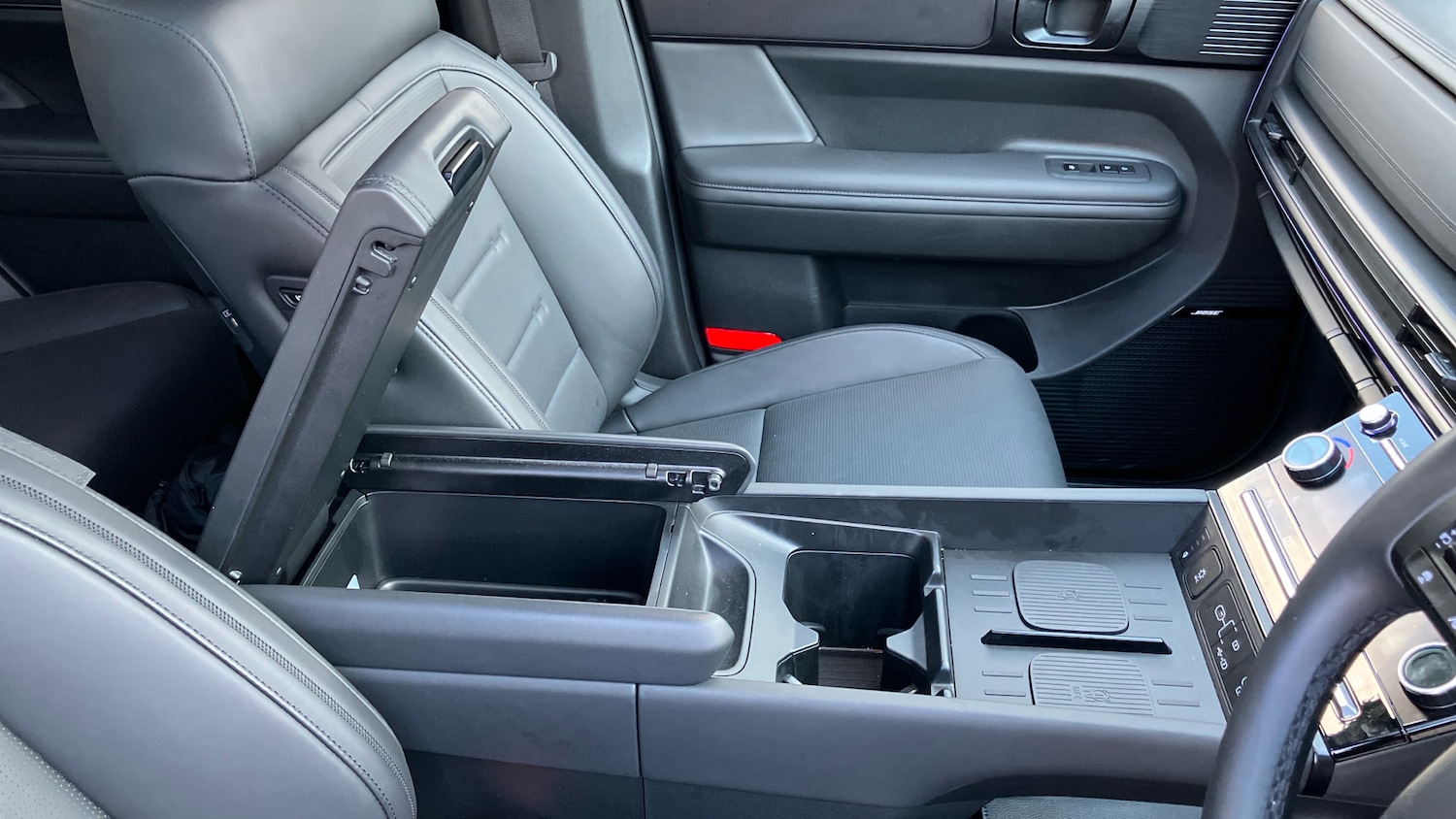 Used Hyundai Santa Fe 2025 for sale - 76784821: Photo 43