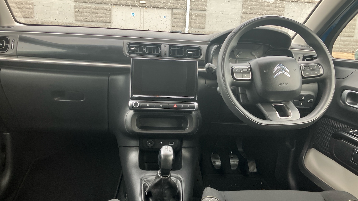 Used Citroen C3 2017 for sale - 76734976: Photo 10