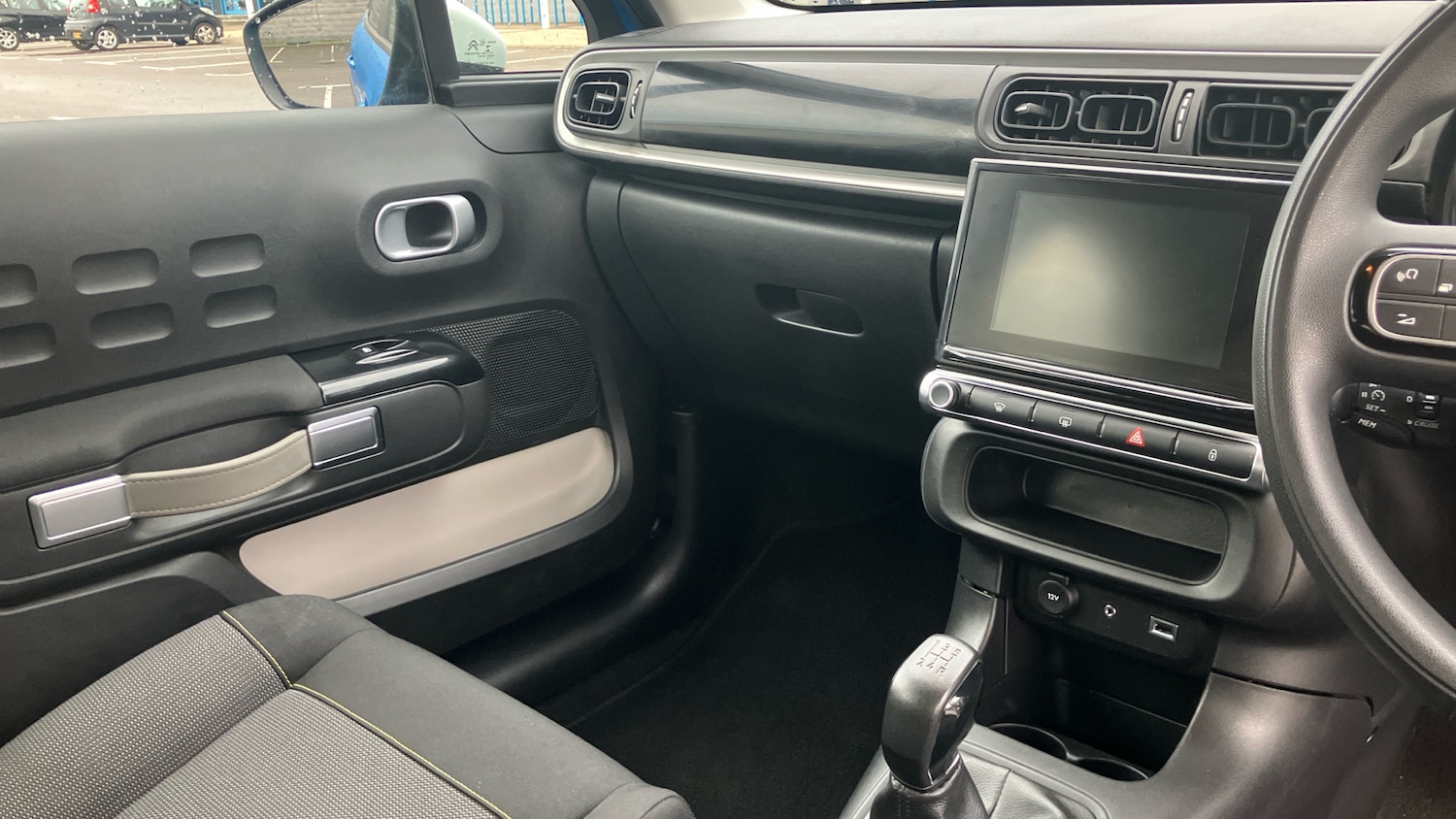 Used Citroen C3 2017 for sale - 76734976: Photo 14