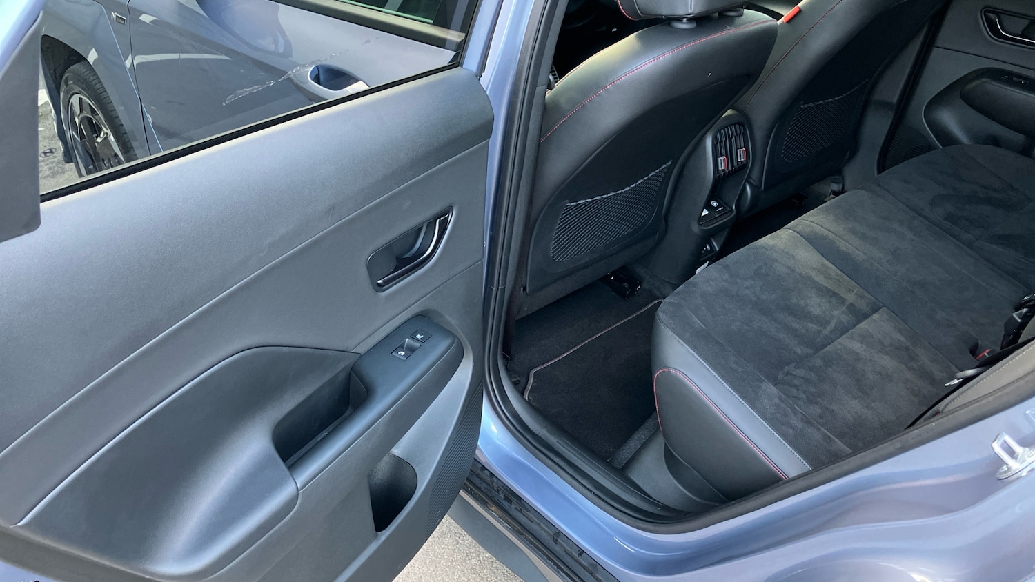 Used Hyundai KONA 2025 for sale - 77094945: Photo 33